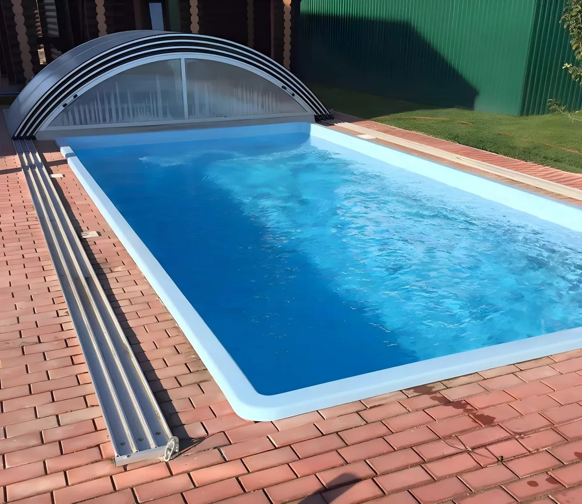 Laguna 7 — вечернее освещение в Сарапуле